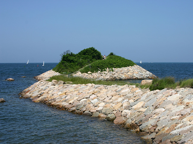 The Knob Woods Hole